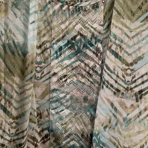 Woman top - Picture 5 of 5